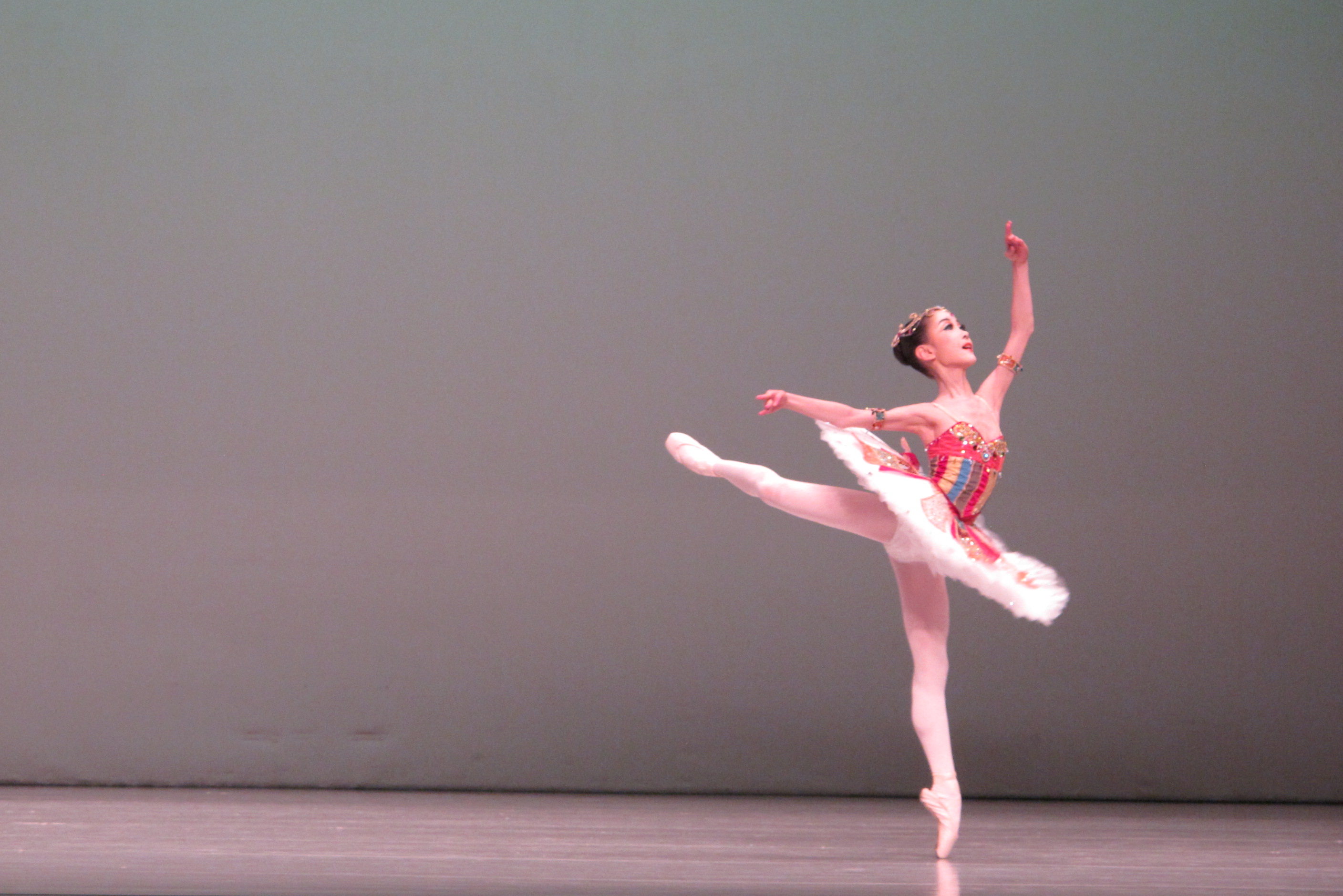 �߷��ι� ������