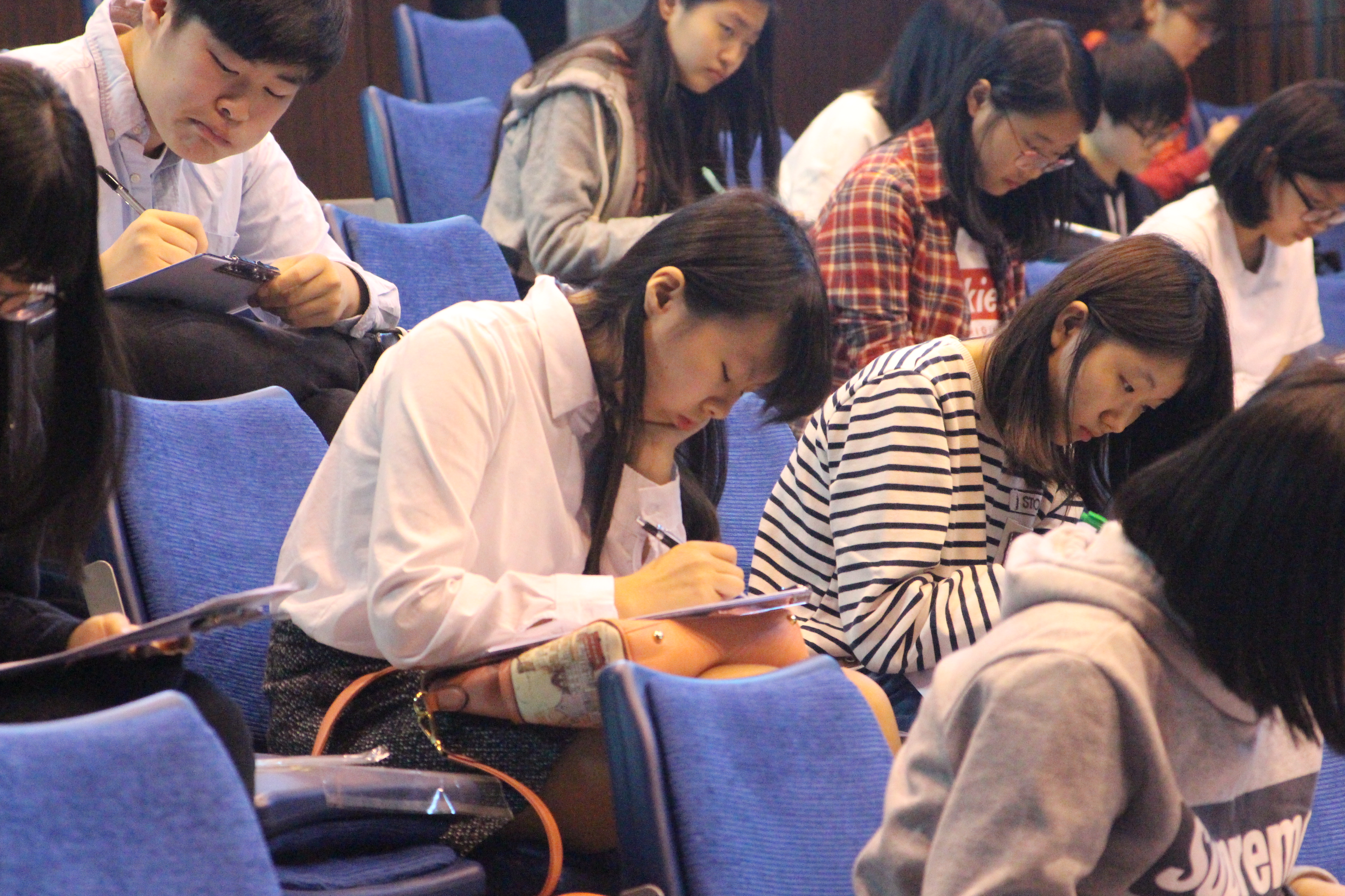 ����ϴ� �л�