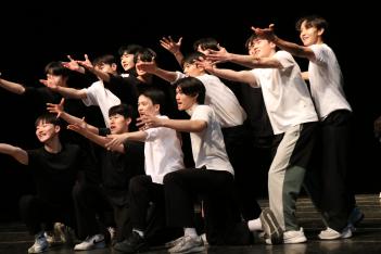 �뱸 ��â���б� ���й湮: �Ⱦ翹��������... ÷���̹���